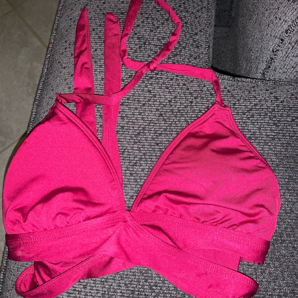 Red/Pink-esh - Picture 2 of 3